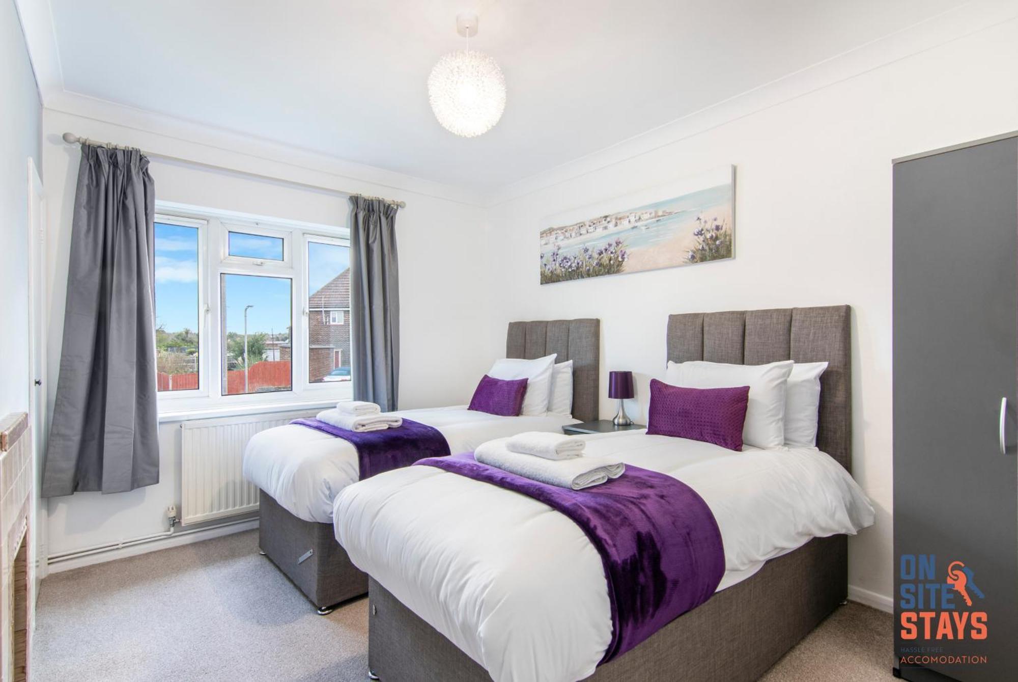 Onsitestays - Cosy 2-Bedroom Apartment With Private Entrance & Long Stay Prices グレーブゼンド エクステリア 写真