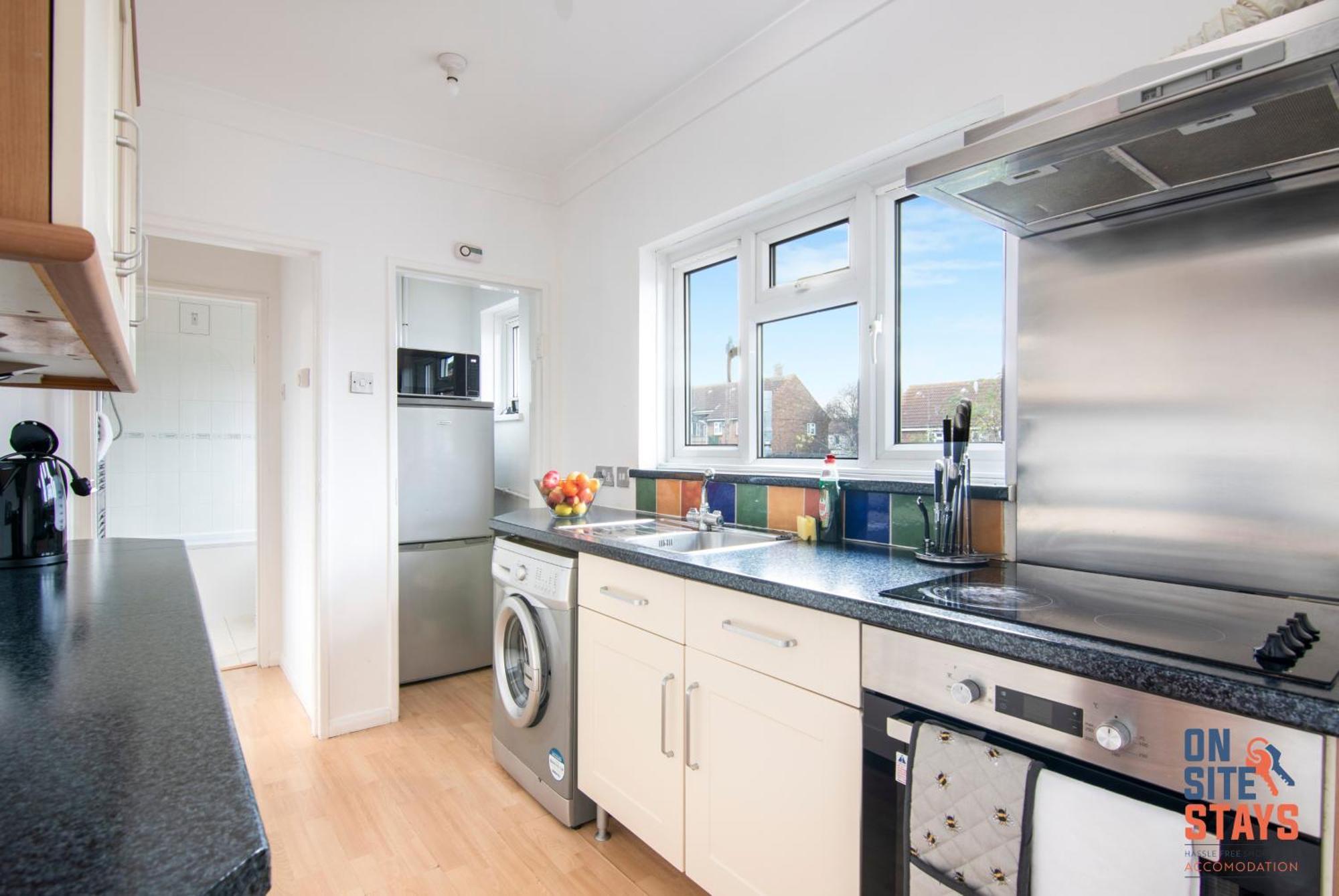 Onsitestays - Cosy 2-Bedroom Apartment With Private Entrance & Long Stay Prices グレーブゼンド エクステリア 写真