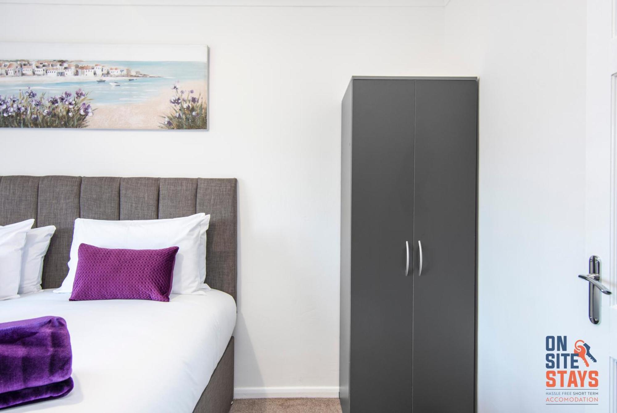 Onsitestays - Cosy 2-Bedroom Apartment With Private Entrance & Long Stay Prices グレーブゼンド エクステリア 写真